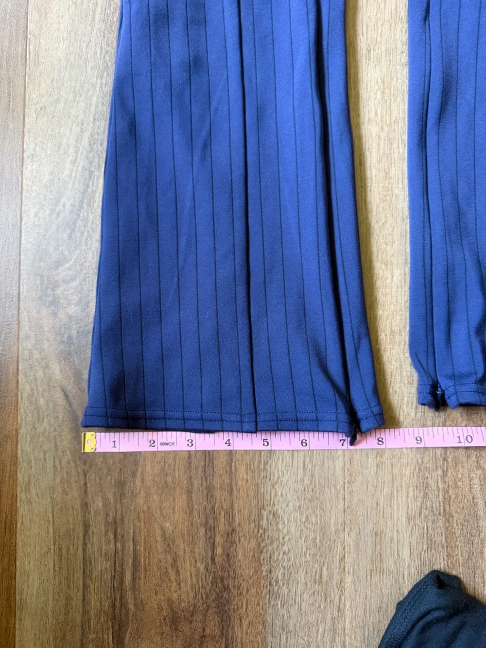 ALO Yoga High-Waist Pinstripe Zip-It Flare Leggings in Navy Small